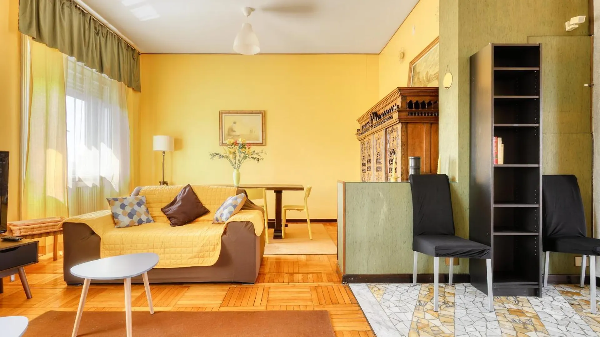 Apartament Urban Elegance With A View Viale Tunisia Mediolan